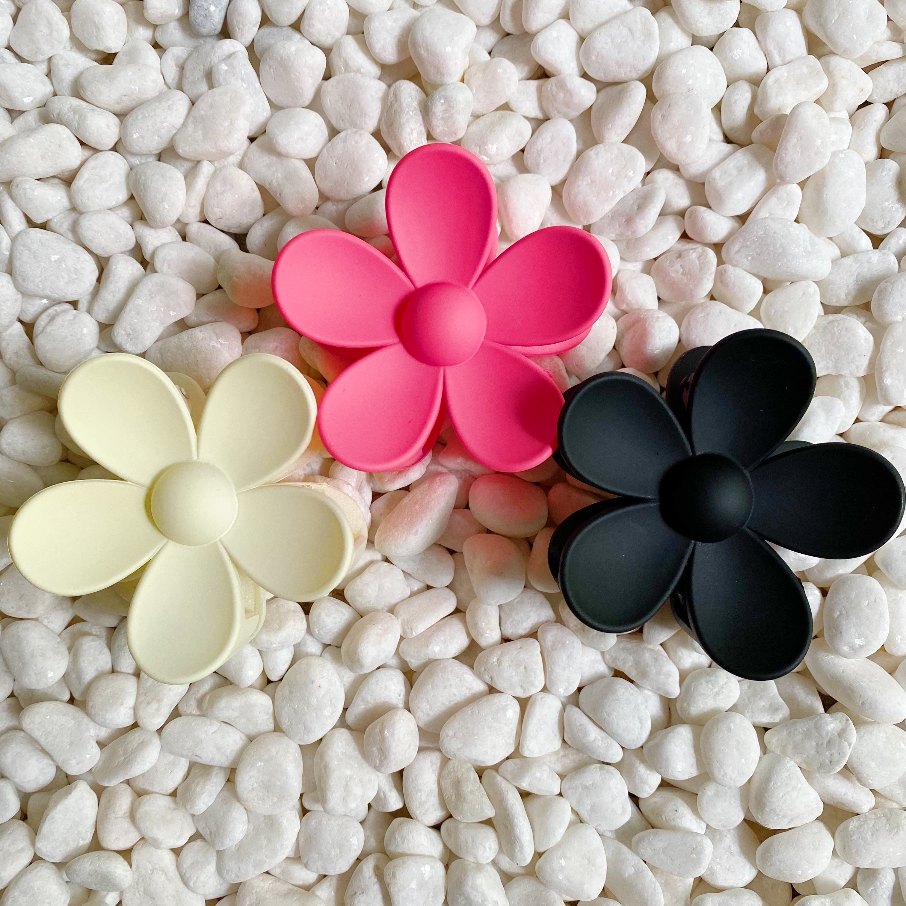 Daisy Days Hair Claw Set by Ellisonyoung.com