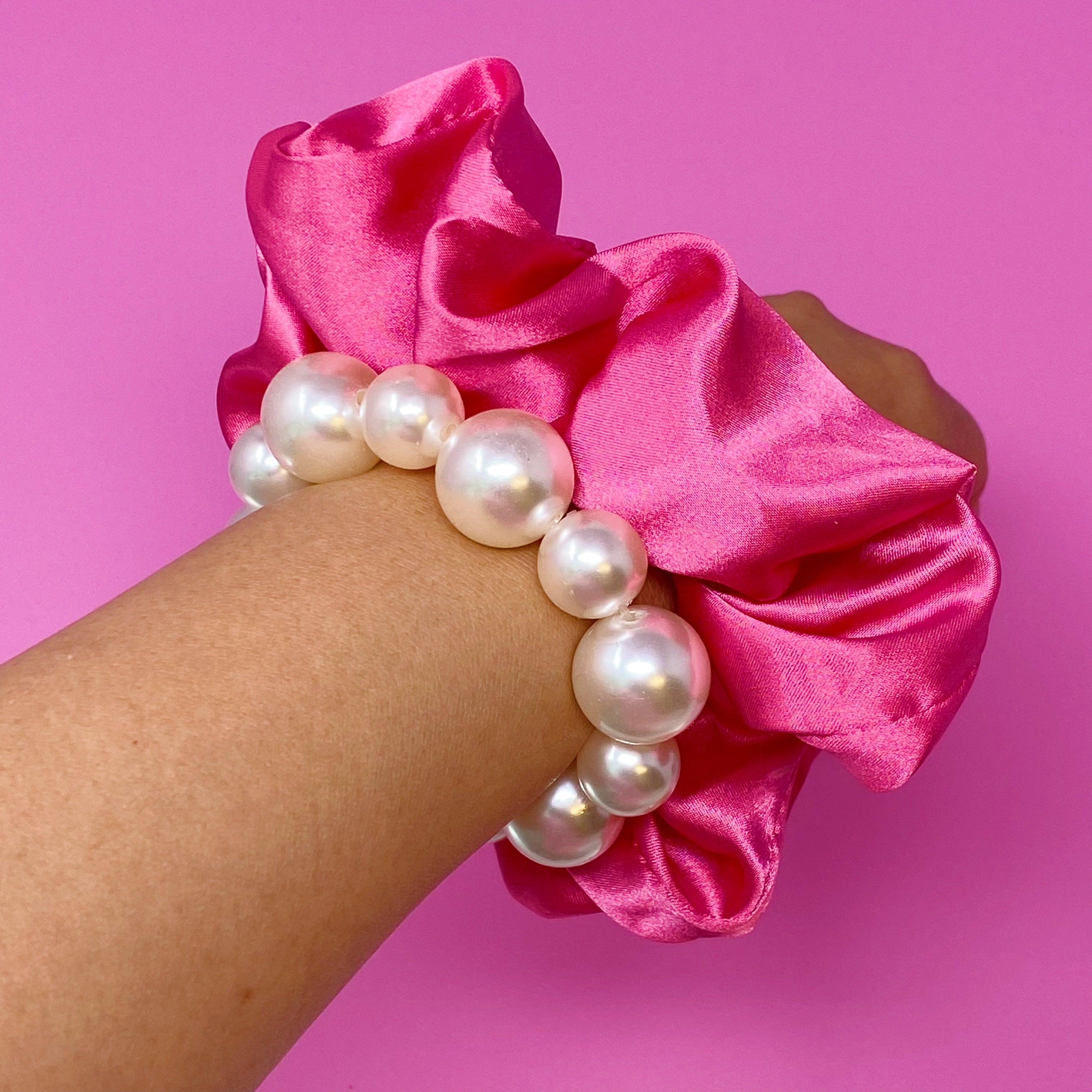 Pearl & Satin Scrunchie Set