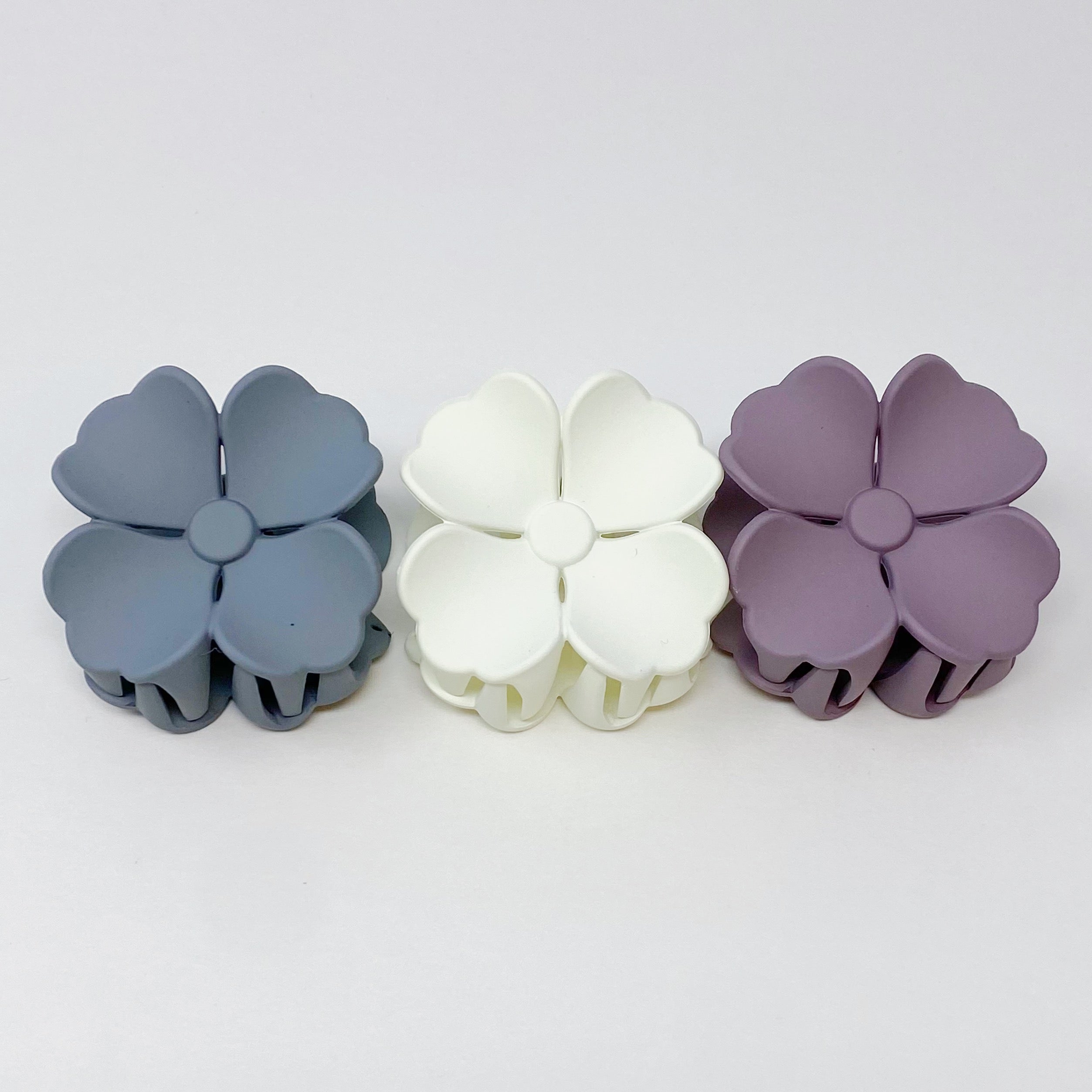 Hibiscus Petals Hair Claw Set Of 3 by Ellisonyoung.com